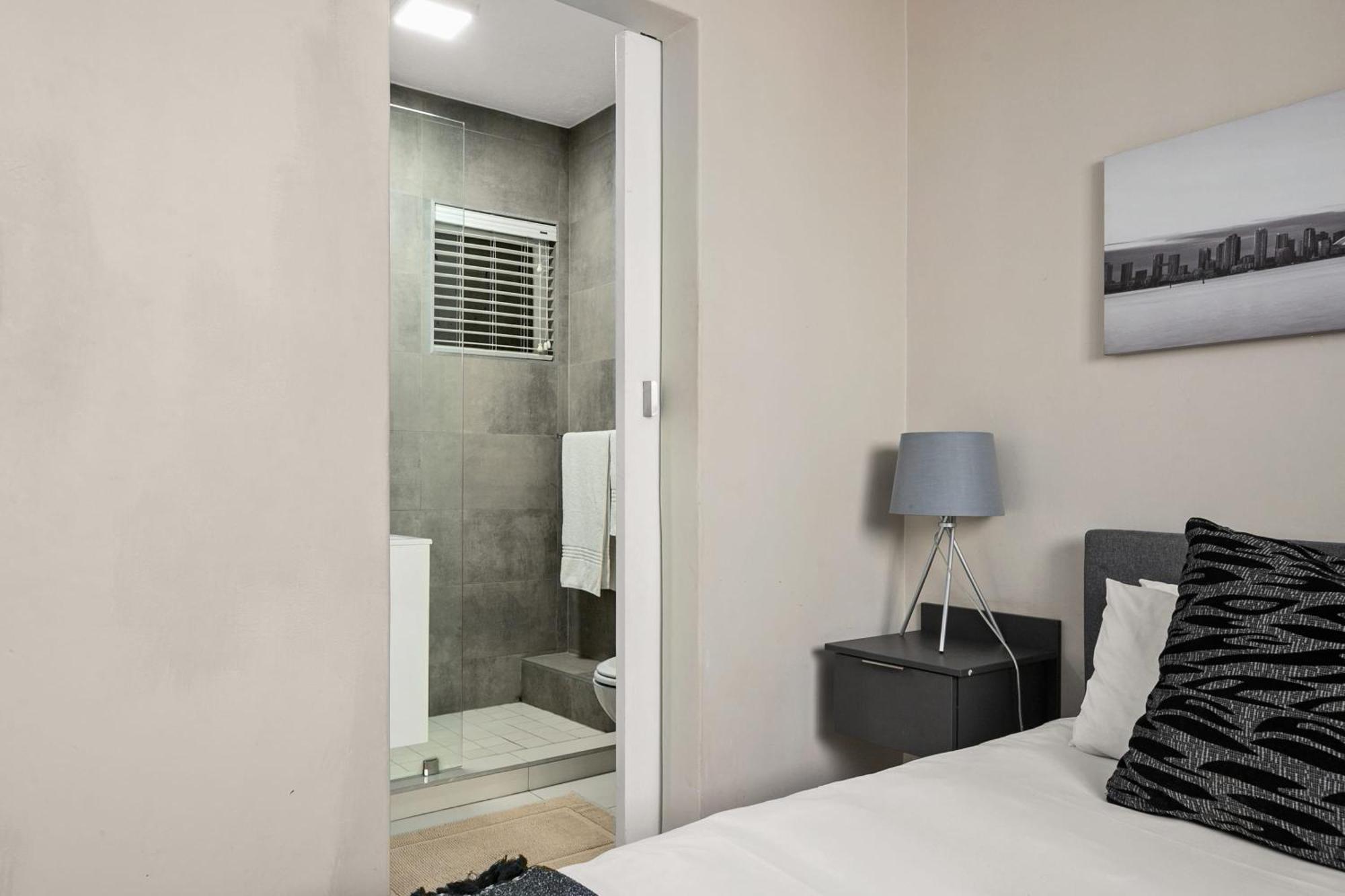 Marley On Katherine Apartments โจฮันเนสเบิร์ก ภายนอก รูปภาพ