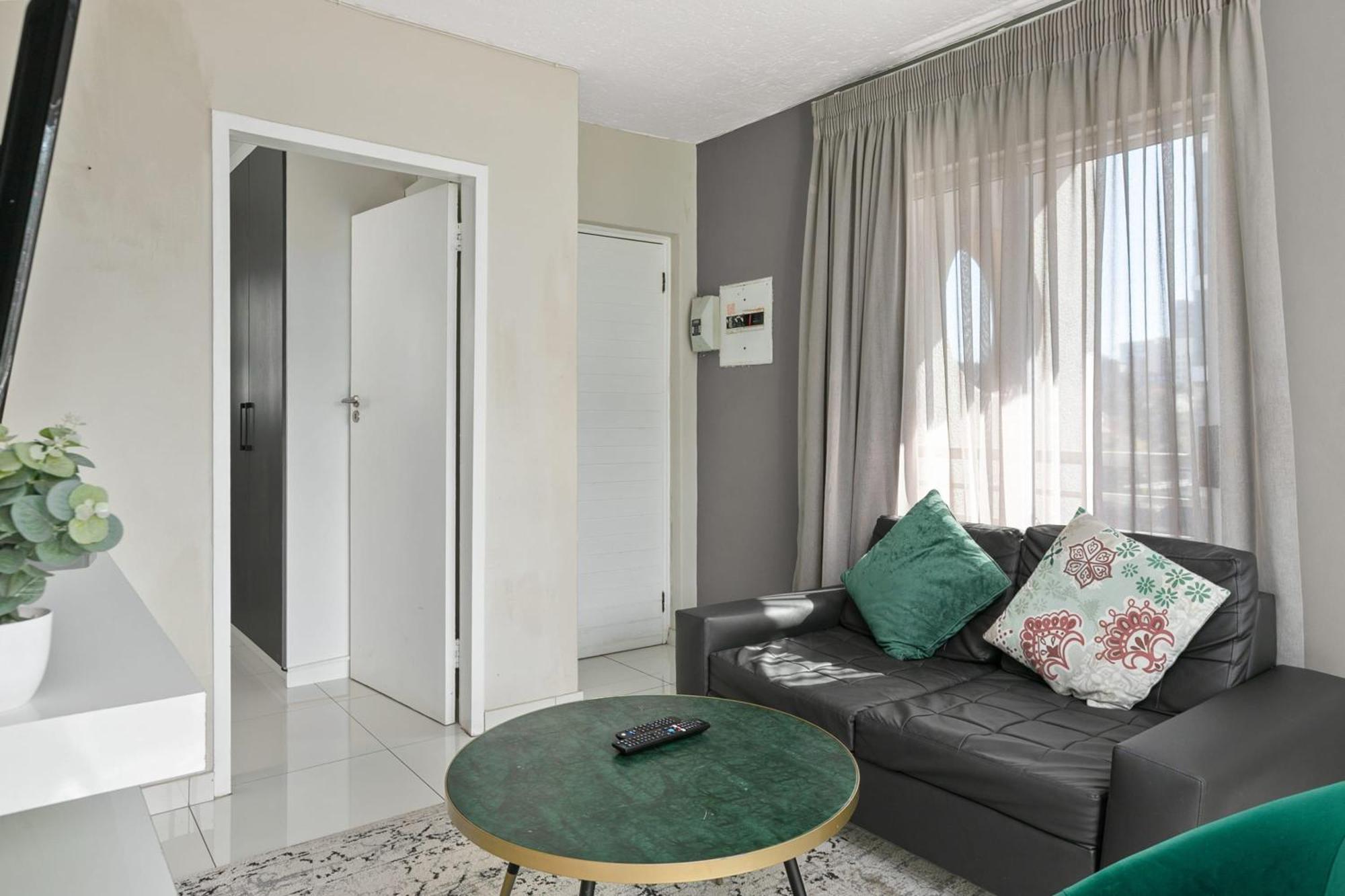 Marley On Katherine Apartments โจฮันเนสเบิร์ก ภายนอก รูปภาพ